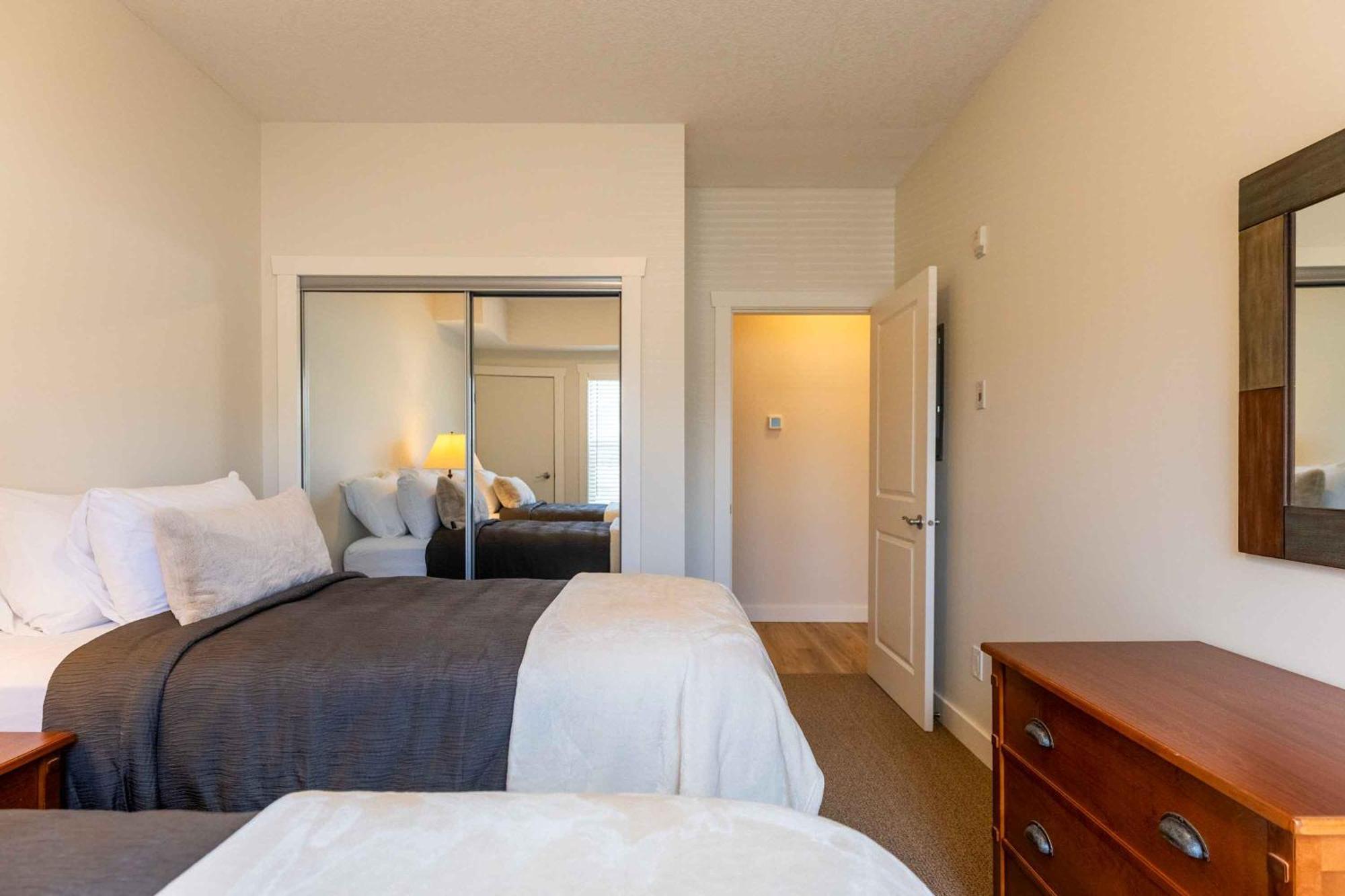 Silver Rock Condominiums By Fernie Central Reservations מראה חיצוני תמונה