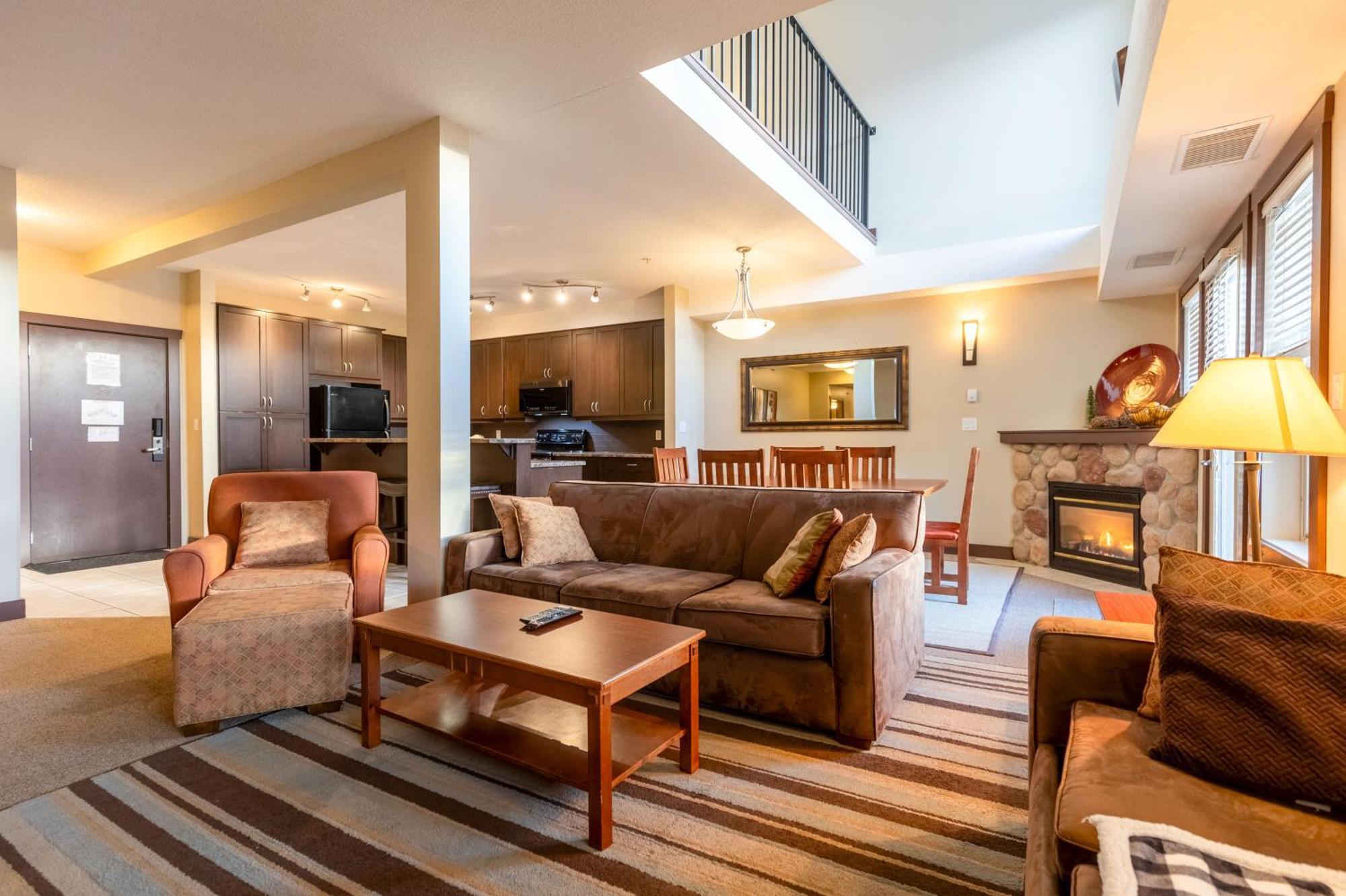 Silver Rock Condominiums By Fernie Central Reservations מראה חיצוני תמונה