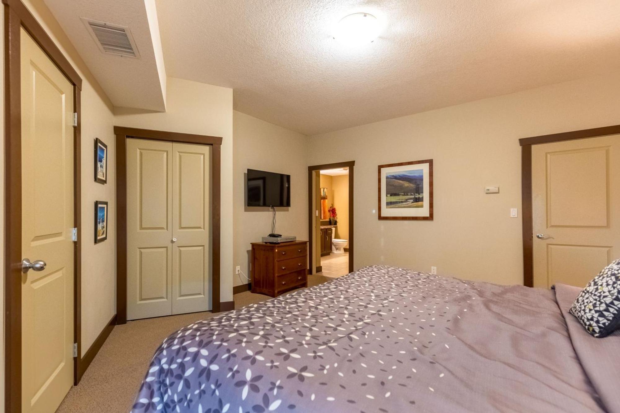 Silver Rock Condominiums By Fernie Central Reservations מראה חיצוני תמונה