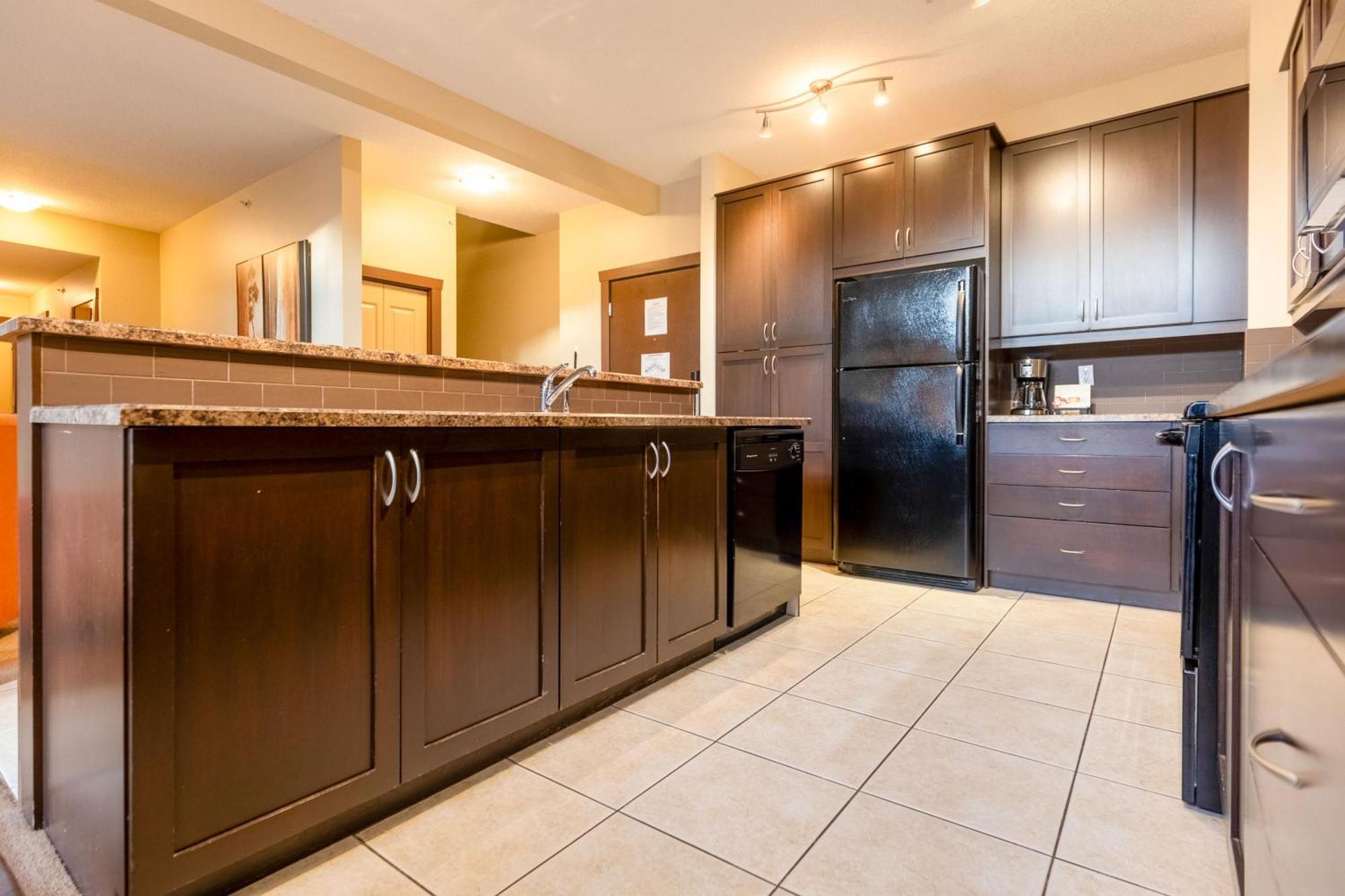 Silver Rock Condominiums By Fernie Central Reservations מראה חיצוני תמונה