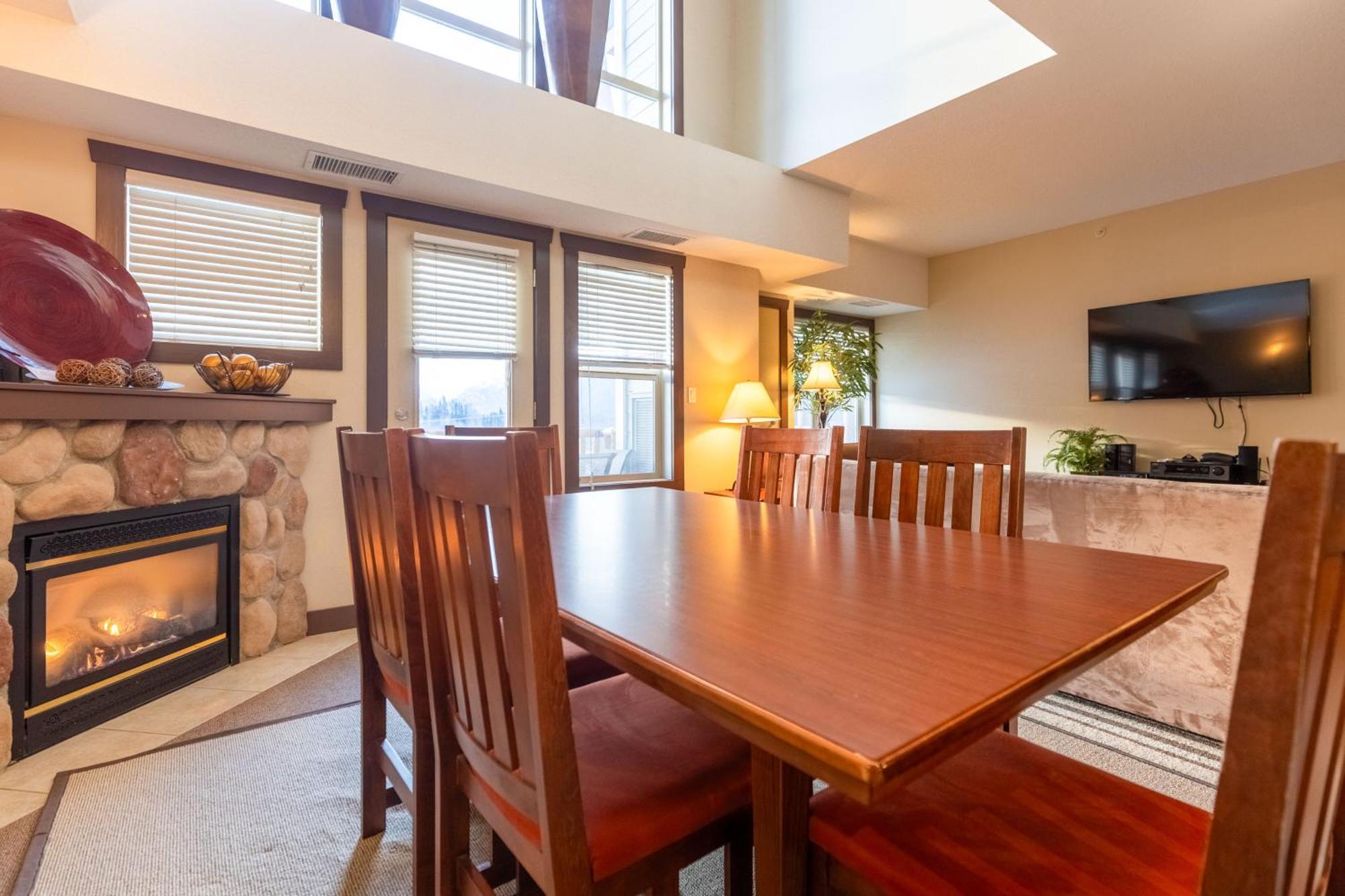 Silver Rock Condominiums By Fernie Central Reservations מראה חיצוני תמונה